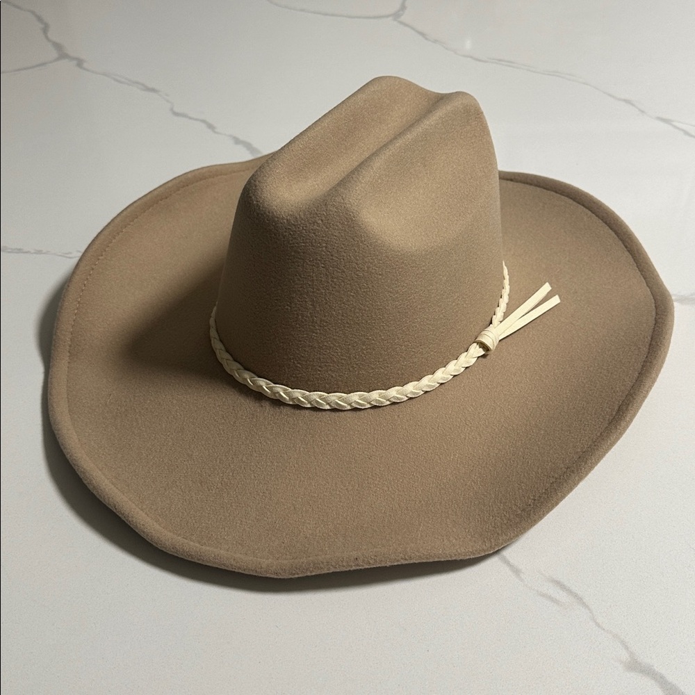 Urban Outfitters Frye Cowboy Hat